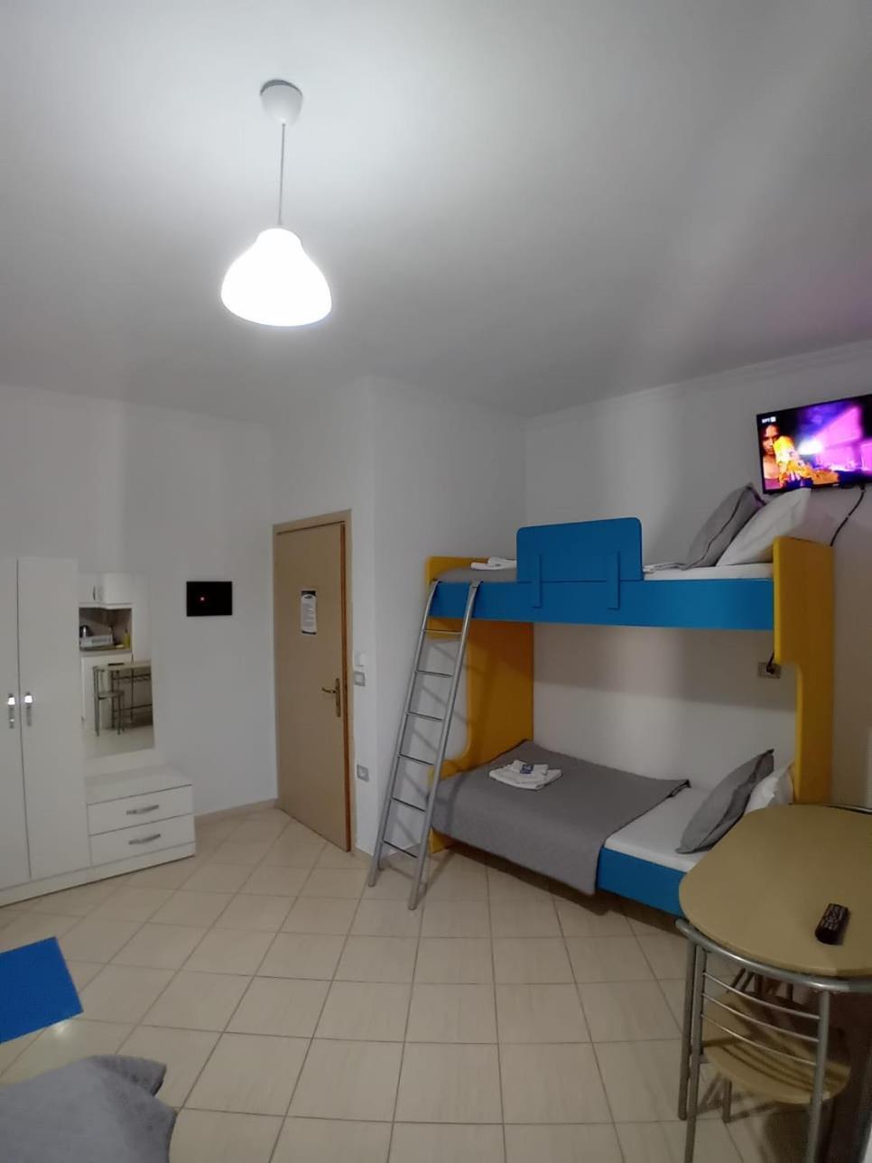 Sarti Apartment