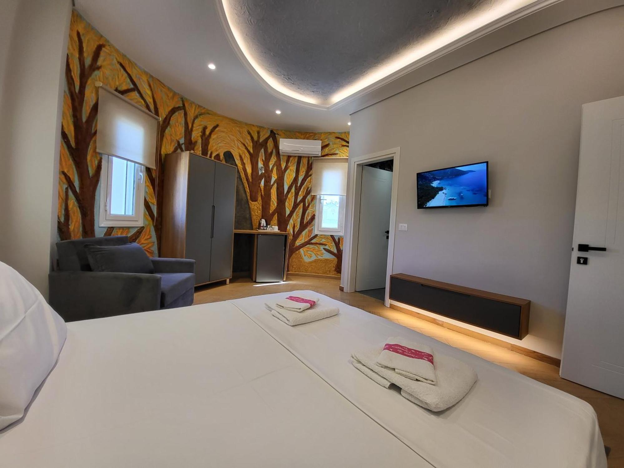 Sarti Apartment